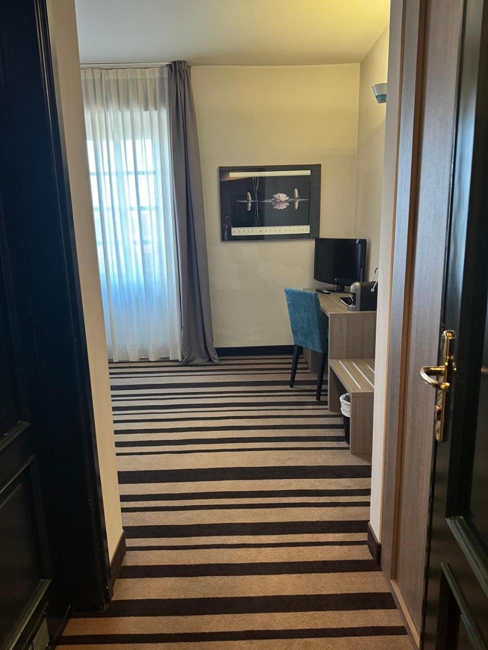 Jet Hotel Caselle Torinese Bagian luar foto